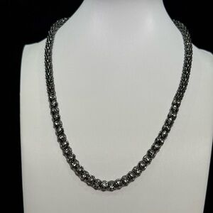 Elegant Black and Silver Necklace